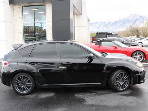 Used 2010 Subaru Impreza WRX STI image 9