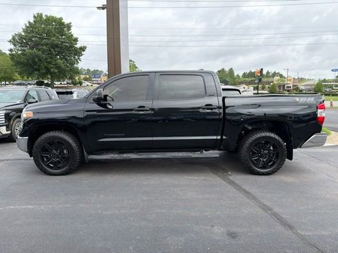 Used 2020 Toyota Tundra SR5 w/ SR5 Upgrade Package AWD/4WD image 5