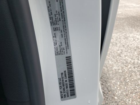 New 2026 Chrysler Pacifica Select image 20