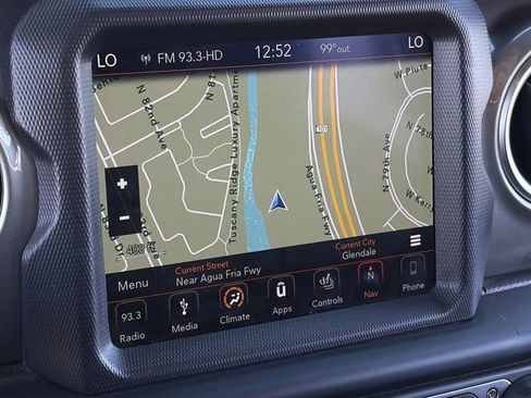 Used 2019 Jeep Wrangler Unlimited Sahara image 29