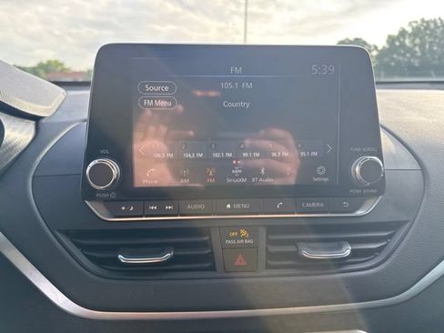 Used 2022 Nissan Altima 2.5 SV FWD image 33