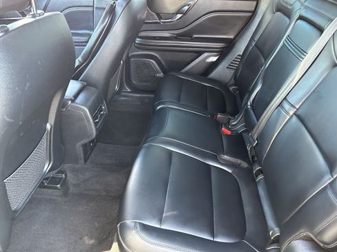 Used 2022 Lincoln Corsair FWD image 20