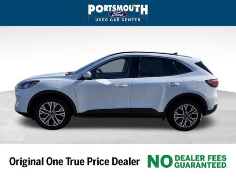 Certified 2022 Ford Escape SEL w/ Technology Package image 2