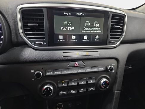 Used 2020 Kia Sportage LX AWD/4WD image 19