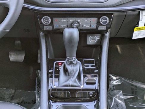 New 2026 Jeep Compass Latitude AWD/4WD image 19