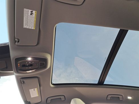 Certified 2025 Audi Q6 e-tron Premium w/ Convenience Package image 32