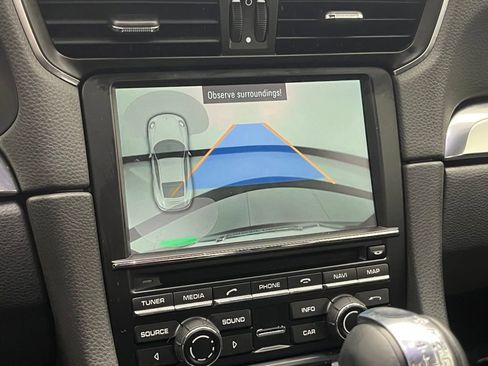 Used 2015 Porsche 911 Carrera S image 22