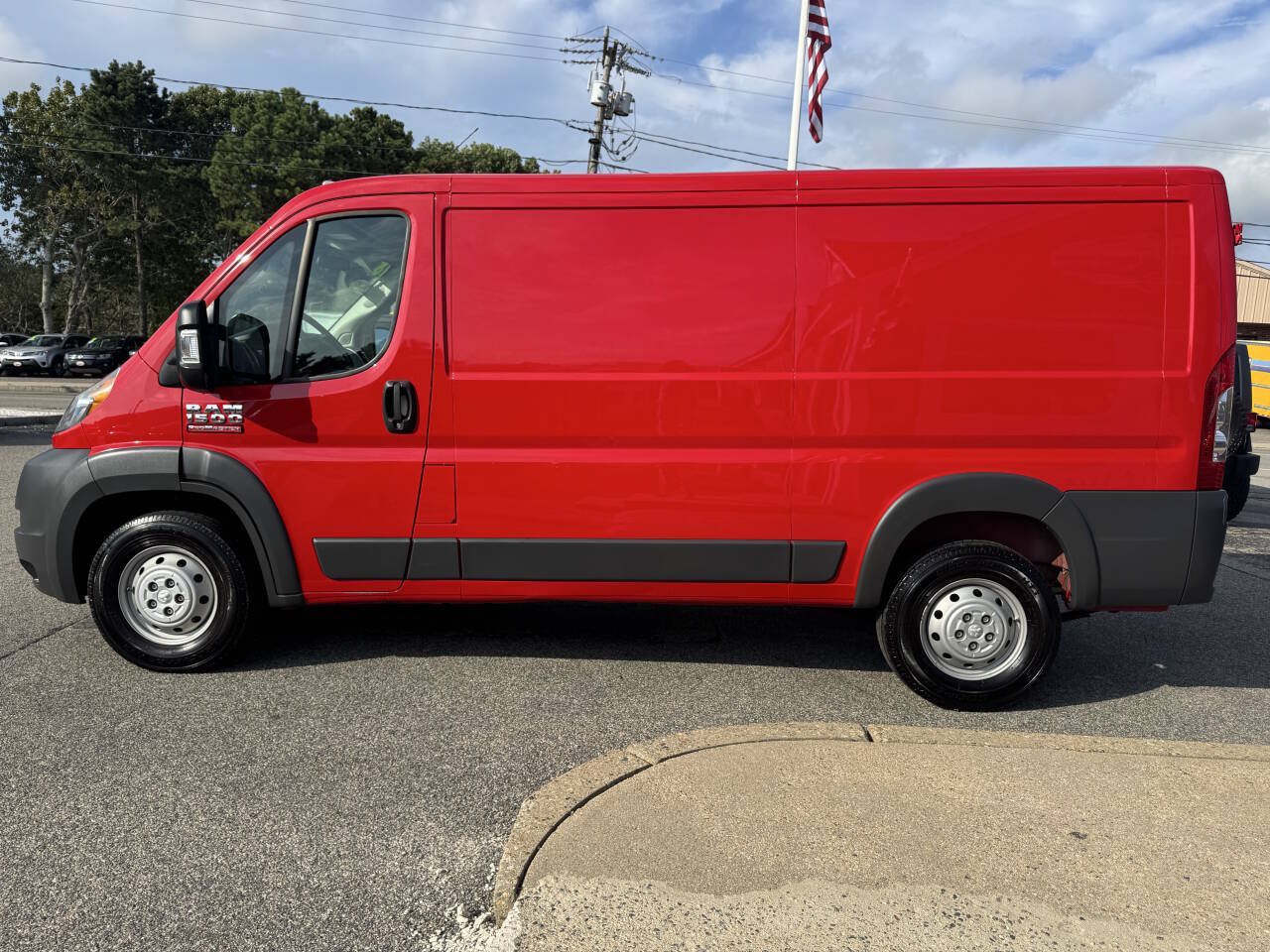 Used 2018 RAM ProMaster 1500 w/ Premium Appearance Group FWD image 5