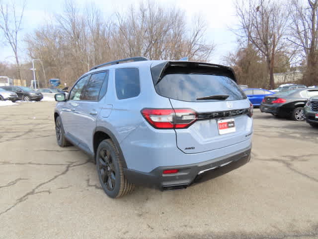New 2026 Honda Pilot Black Edition image 4