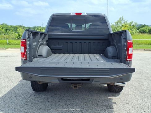 Used 2018 Ford F150 XLT w/ Equipment Group 302A Luxury RWD image 6
