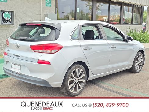 Used 2018 Hyundai Elantra GT FWD image 7