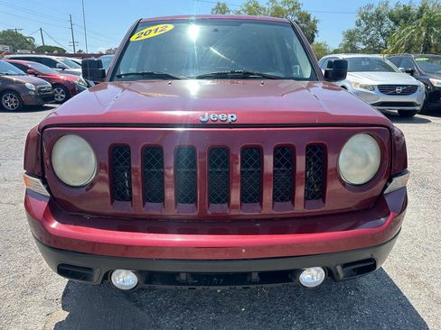 Used 2012 Jeep Patriot Latitude w/ Altitude Pkg image 10