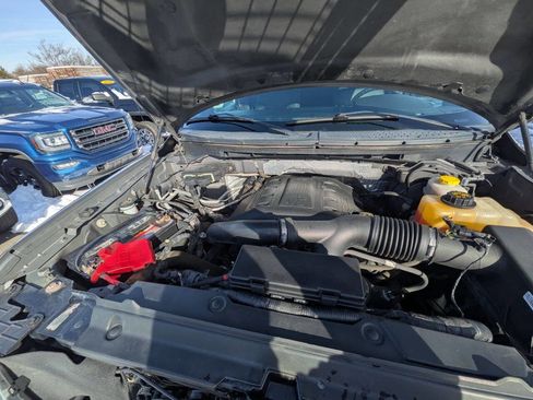 Used 2014 Ford F150 FX4 w/ Equipment Group 402A Luxury image 12