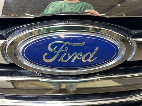 Used 2011 Ford F150 XLT w/ XLT Convenience Pkg image 10