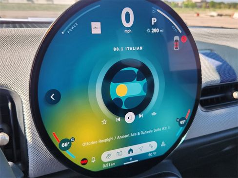 Used 2025 MINI Cooper 2-Door Hardtop image 23