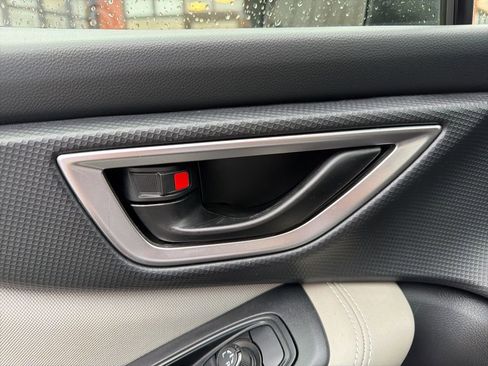 Used 2023 Subaru Forester image 38