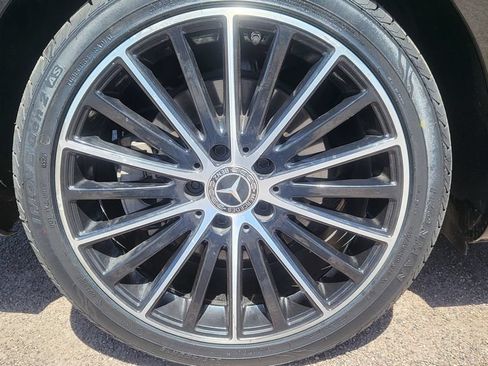 Used 2019 Mercedes-Benz C 300 Sedan image 13