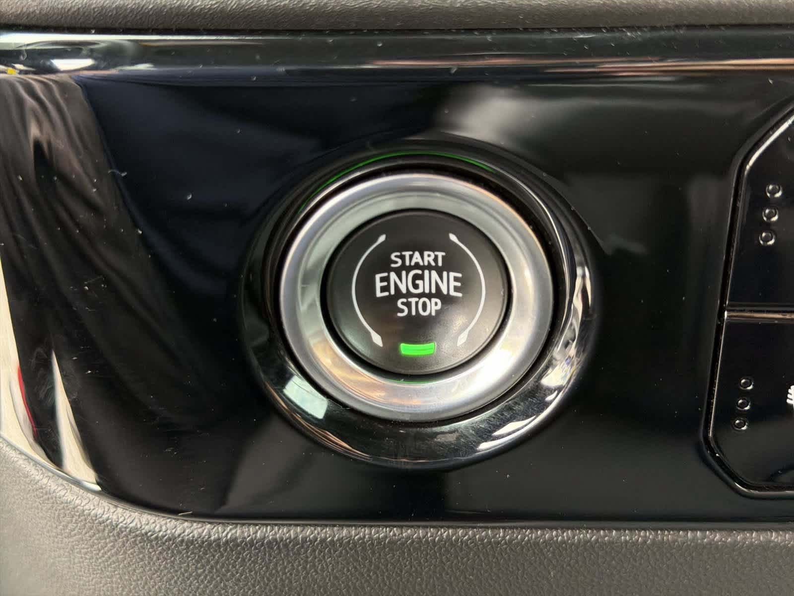Used 2024 GMC Sierra 1500 Elevation RWD image 17