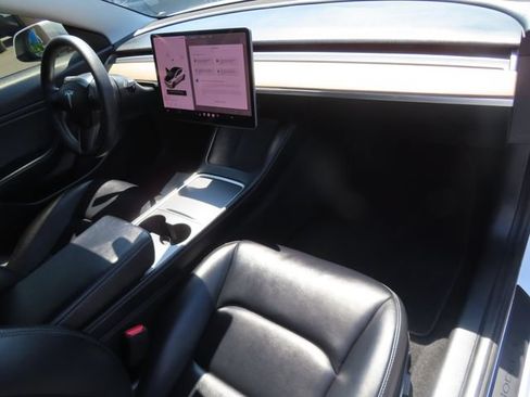 Used 2021 Tesla Model 3 Long Range AWD/4WD image 36