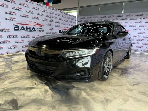 Used 2022 Honda Accord Sport image 2