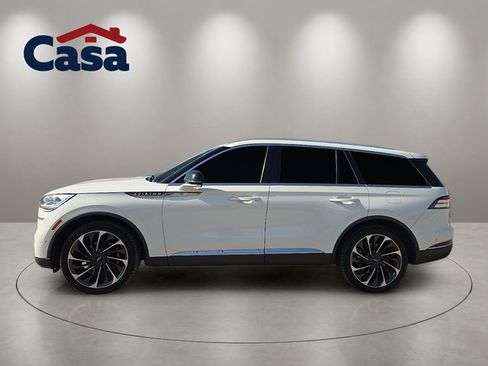 Used 2020 Lincoln Aviator Reserve w/ Equipment Group 202A AWD/4WD image 3