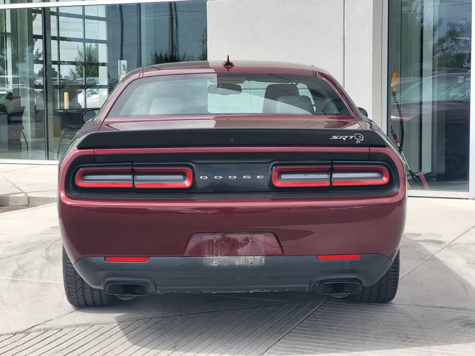 Used 2017 Dodge Challenger SRT Hellcat RWD image 6