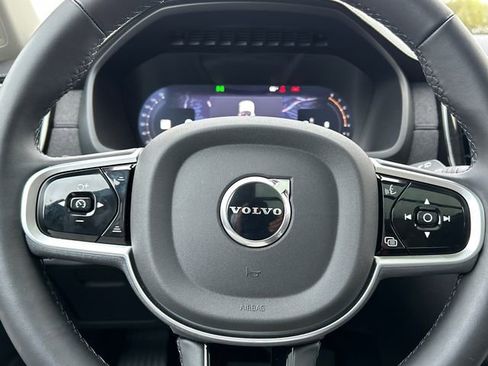 Used 2026 Volvo XC90 B5 Plus w/ Protection Package Premier image 9