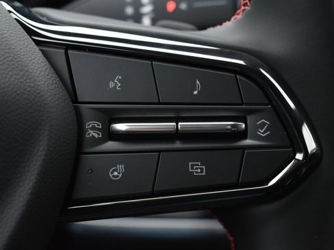 New 2026 Chevrolet Equinox RS w/ LPO, Floor Liner Package image 22