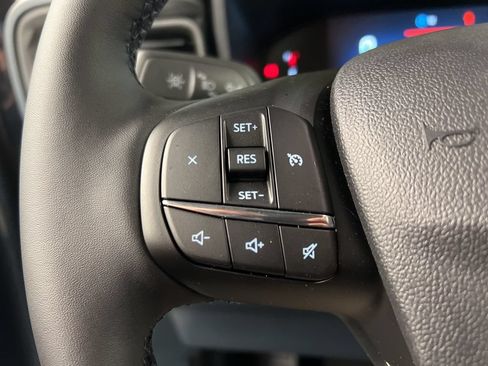 New 2026 Ford Maverick XLT AWD/4WD image 15