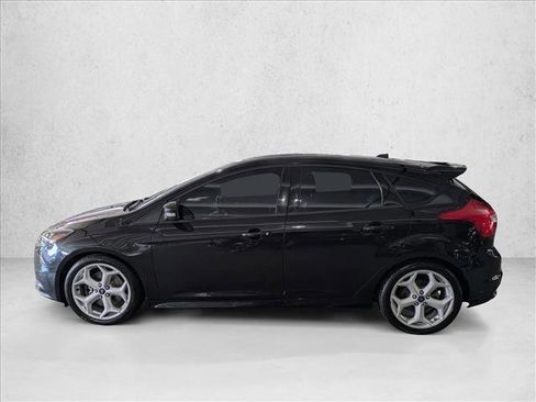Used 2013 Ford Focus ST image 9