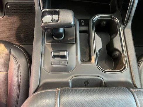 Used 2022 GMC Sierra 1500 AT4 AWD/4WD image 23