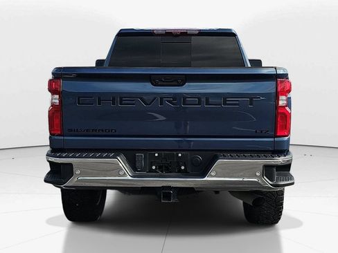 Used 2024 Chevrolet Silverado 2500 LTZ w/ LTZ Plus Package AWD/4WD image 7