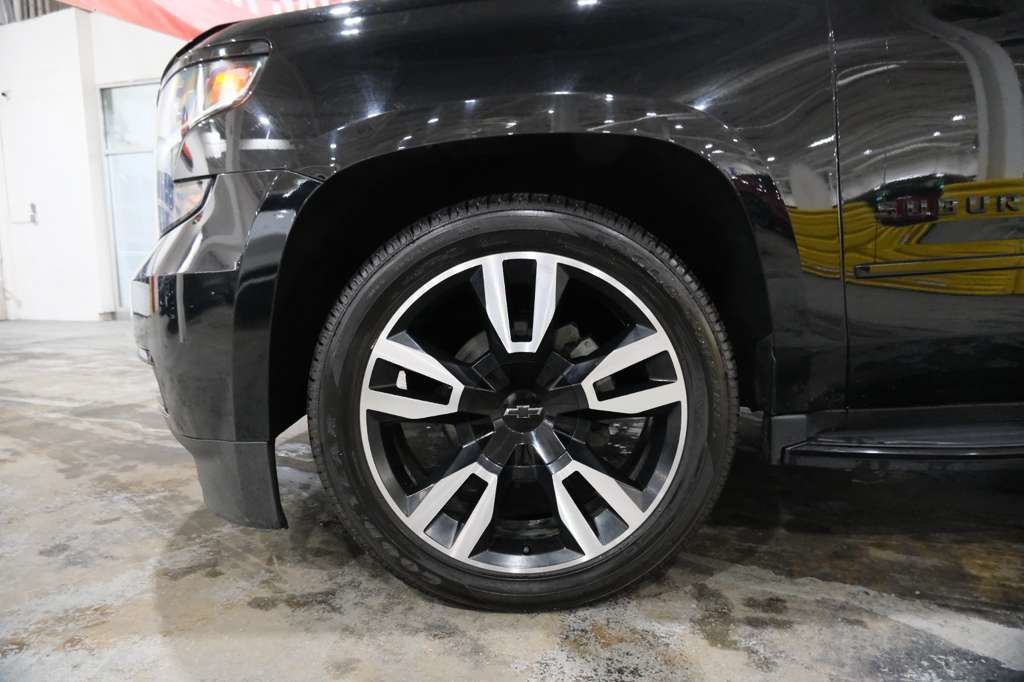 Used 2019 Chevrolet Suburban Premier AWD/4WD image 5