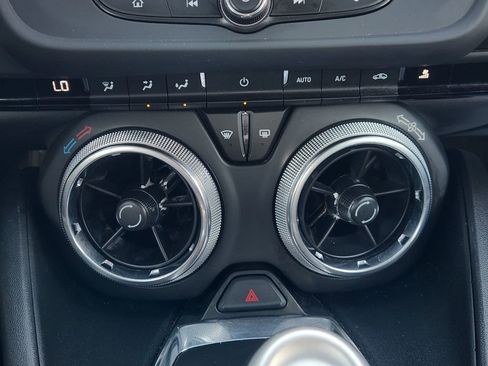 Used 2023 Chevrolet Camaro LT image 19