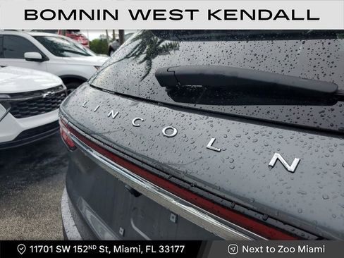 Used 2022 Lincoln Corsair Standard image 10