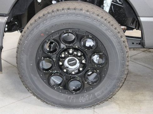 New 2026 Ford F250 Lariat w/ Black Appearance Package image 21