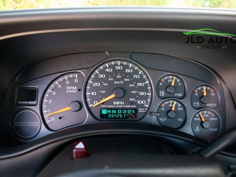 Used 2000 Chevrolet Silverado 1500 LS w/ Off-Road Chassis Pkg AWD/4WD image 12