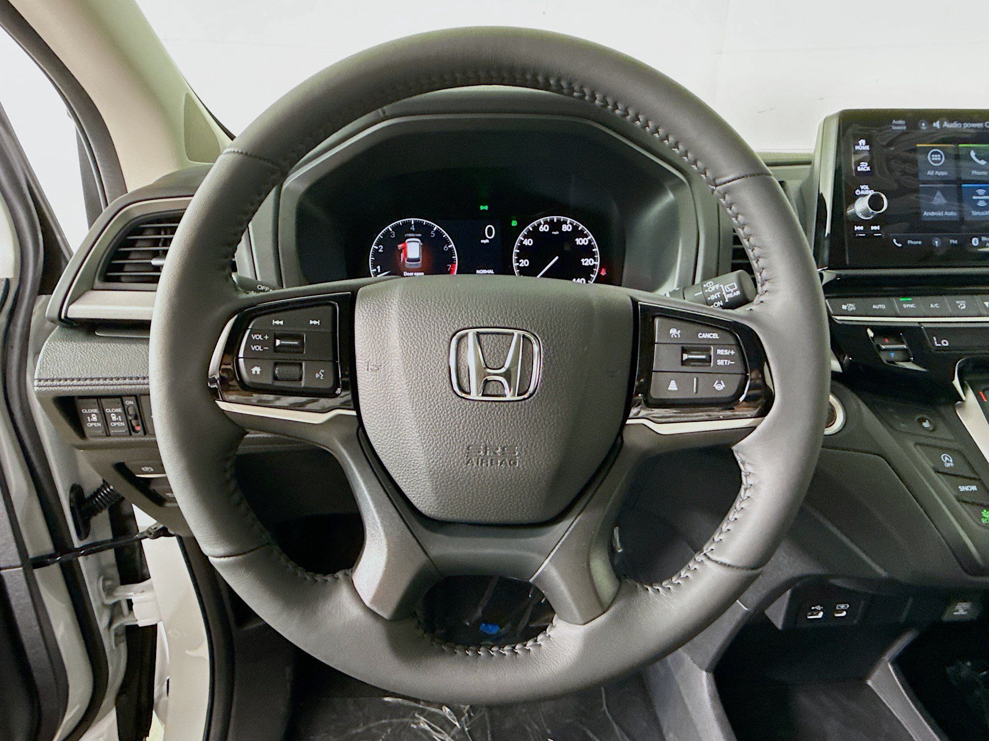 New 2026 Honda Odyssey EX-L image 11