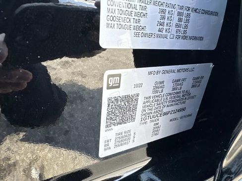 Used 2023 GMC Sierra 1500 Elevation image 33