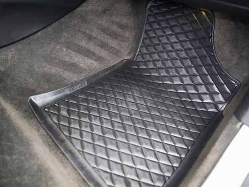 Used 2016 Bentley Continental GT V8 S image 24