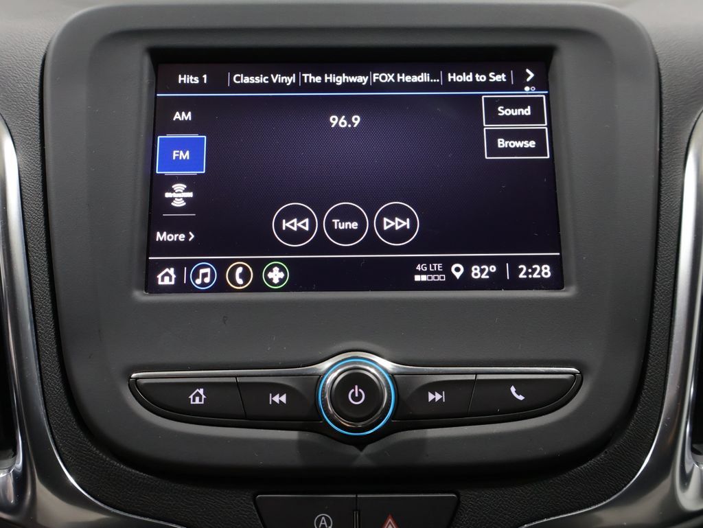 Used 2024 Chevrolet Equinox LT w/ LPO, Floor Liner Package FWD image 29