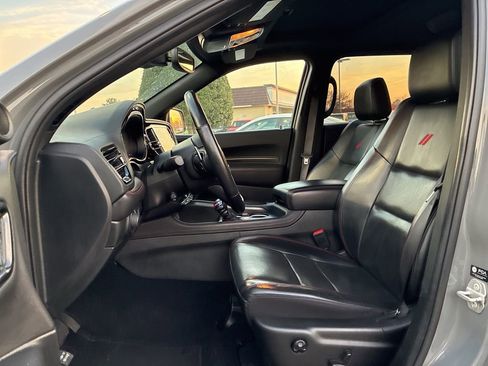 Used 2024 Dodge Durango GT image 11