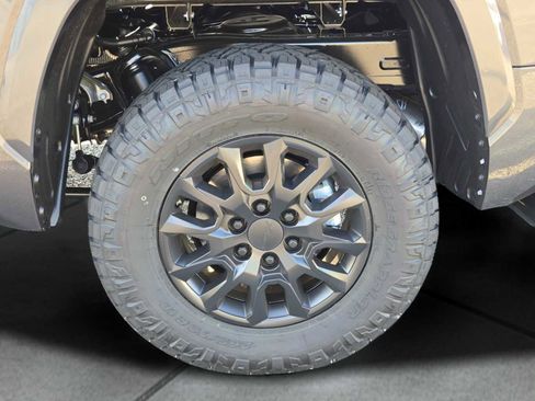 New 2026 Toyota Tundra SR5 AWD/4WD image 12
