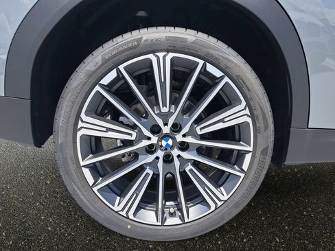 New 2026 BMW X2 xDrive28i w/ Convenience Package AWD/4WD image 17