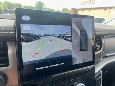 Certified 2024 Ford Expedition XLT AWD/4WD image 14