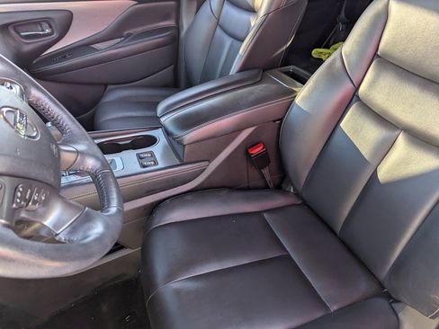 Used 2021 Nissan Murano SV w/ SV Special Edition Package image 17