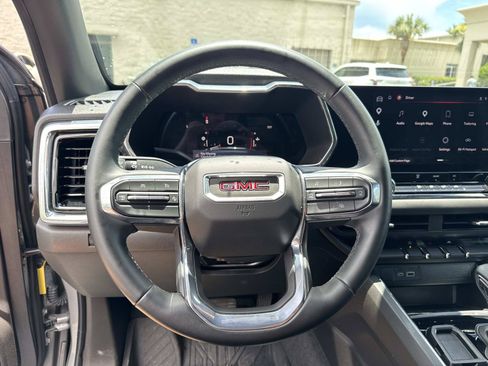 Used 2023 GMC Canyon Elevation RWD image 15