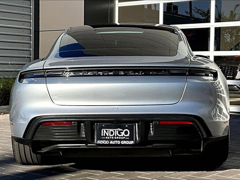 Used 2021 Porsche Taycan 4S image 4