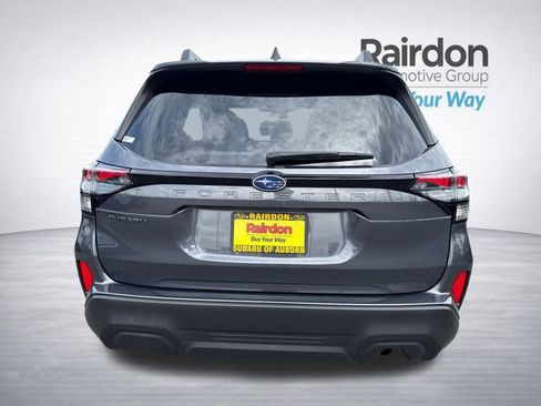 Used 2025 Subaru Forester Premium image 7