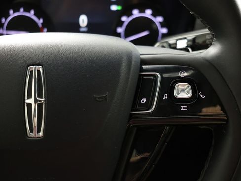 Used 2022 Lincoln Corsair FWD w/ Equipment Group 101A image 27